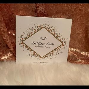 PÜR Be Your Selfie Eye Shadow Palette
